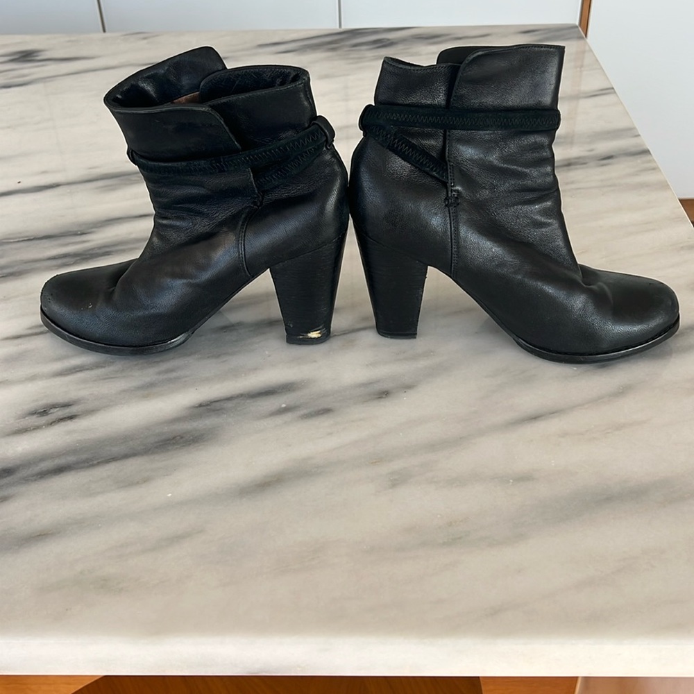 Joie -well loves booties